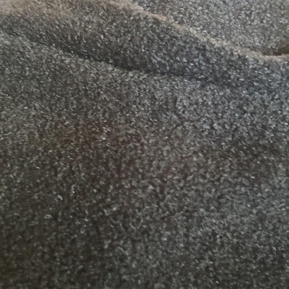 Barefoot Dreams poncho one size gray - Picture 6 of 6